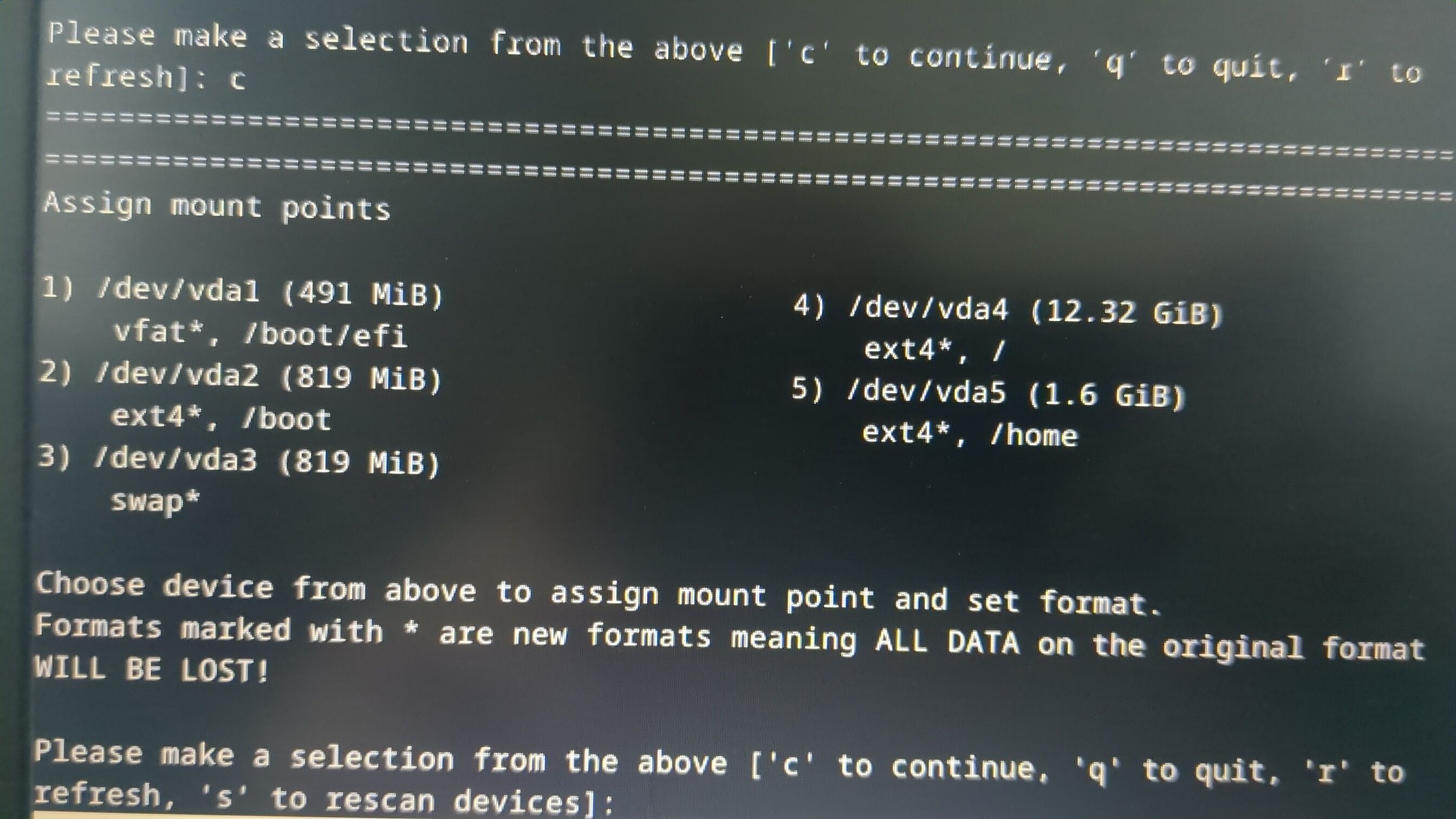 Apparently faulty partition layout and mountpoints for GPT+ext4